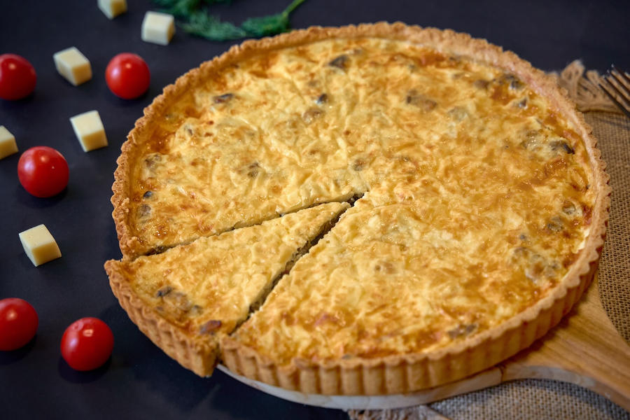 Tavuk Fileto ve Mantarlı Kiş 160 g