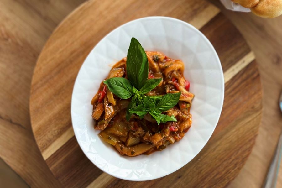 Stewed vegetables with Georgian spices