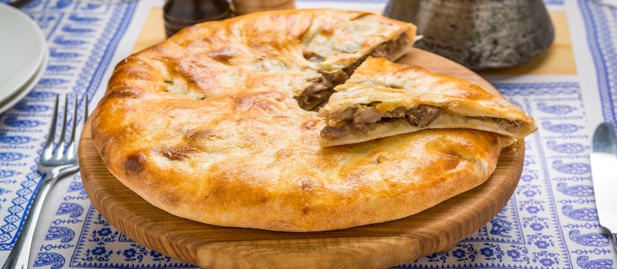 Kubdari (meat pie)