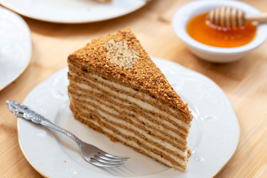 Honey cake