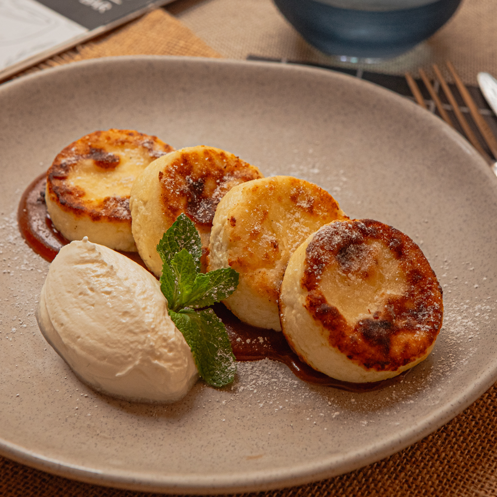 Cottage cheese pancakes with salted caramel 280g
