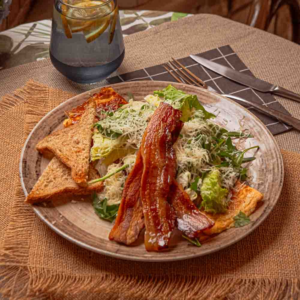 Scrambled eggs with pancetta and scamorza cheese 320g