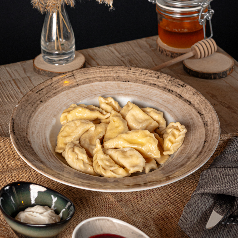 Süzme peynirli Vareniki 300 g