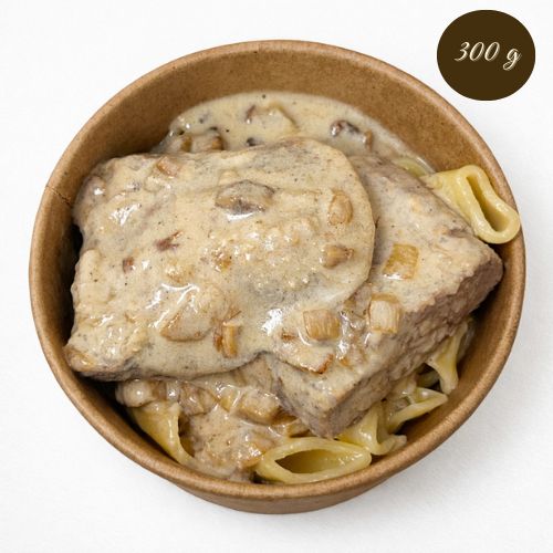 Beef Tongue in Creamy Mushroom Sauce with Penne 300 g