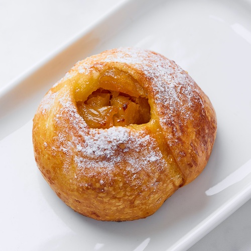Apple-Filled Bun 1 pc